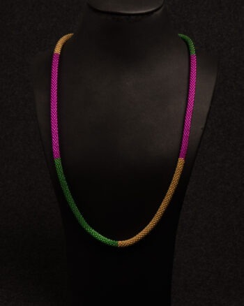 Halsband Pärlvirkat