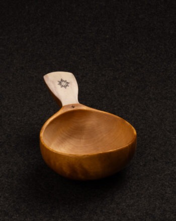 Guksi/Kosa Björkvril Horn