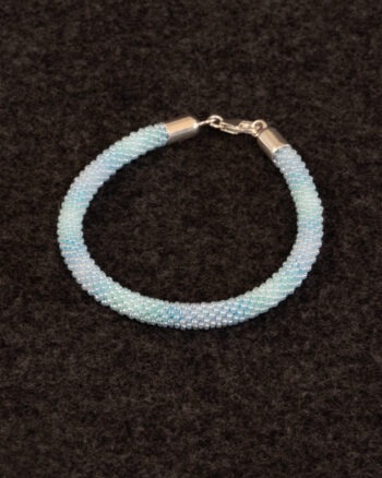 Pärlvirkat Armband Ljusturkos Marmorerad