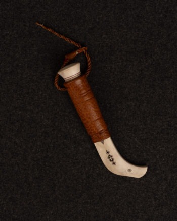 Niibi/Kniv Halvhorn Mindre