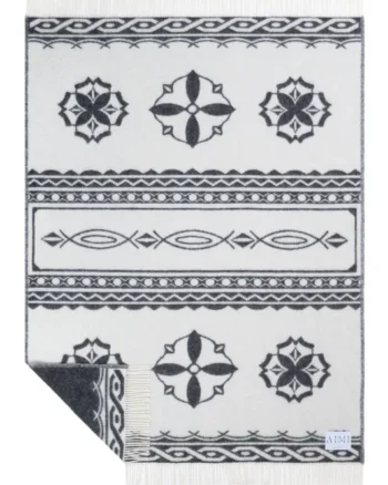 Ullpläd Hearva 130x170 cm + Fransar